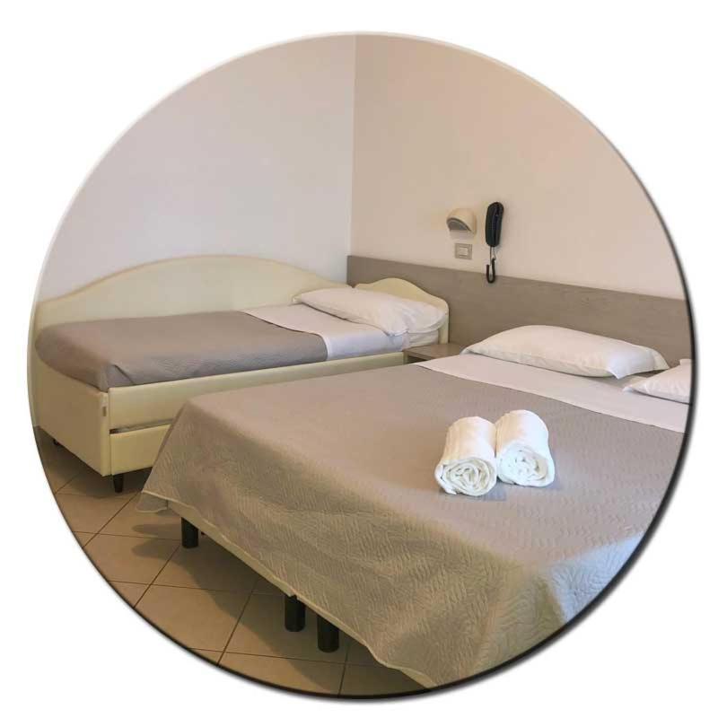 Hotel Amedea Cervia Kültér fotó