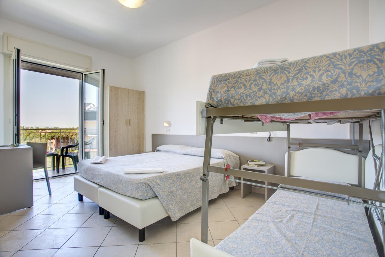 Hotel Amedea Cervia Kültér fotó