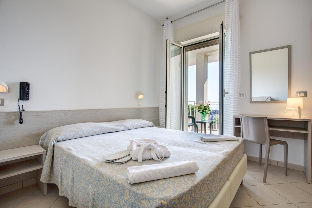 Hotel Amedea Cervia Kültér fotó