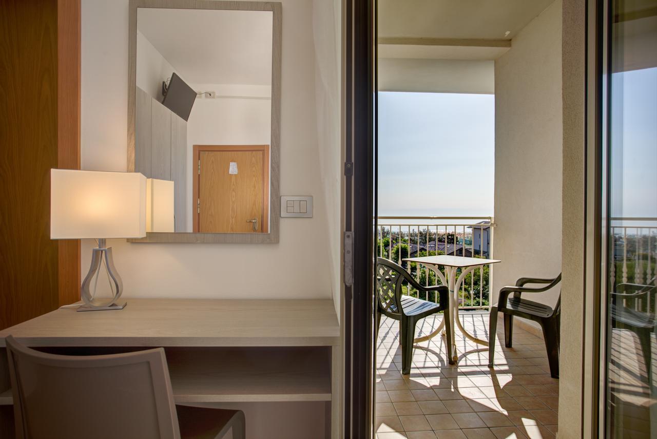 Hotel Amedea Cervia Kültér fotó